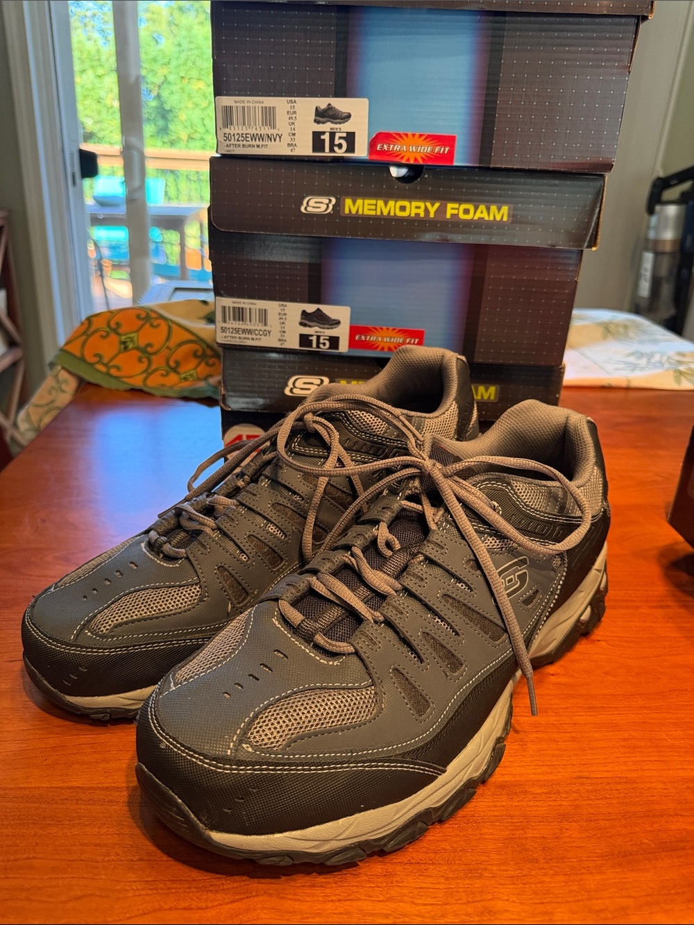 Skechers Men's Athletic Walking Shoes - Dark Gray with Light Gray Accents